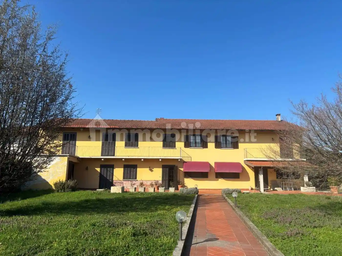 Rustico - Casale in vendita a Saluzzo