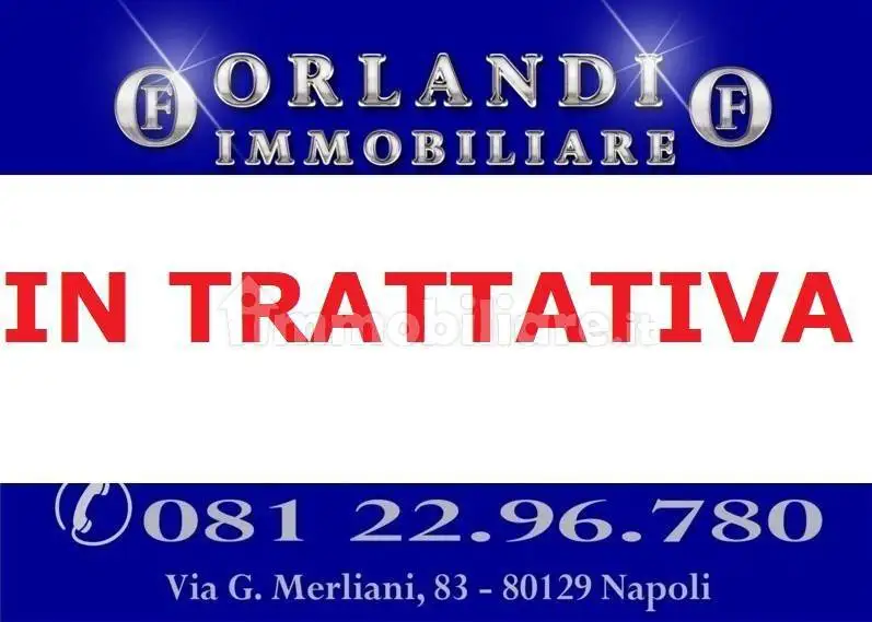 Appartamento in vendita a Napoli