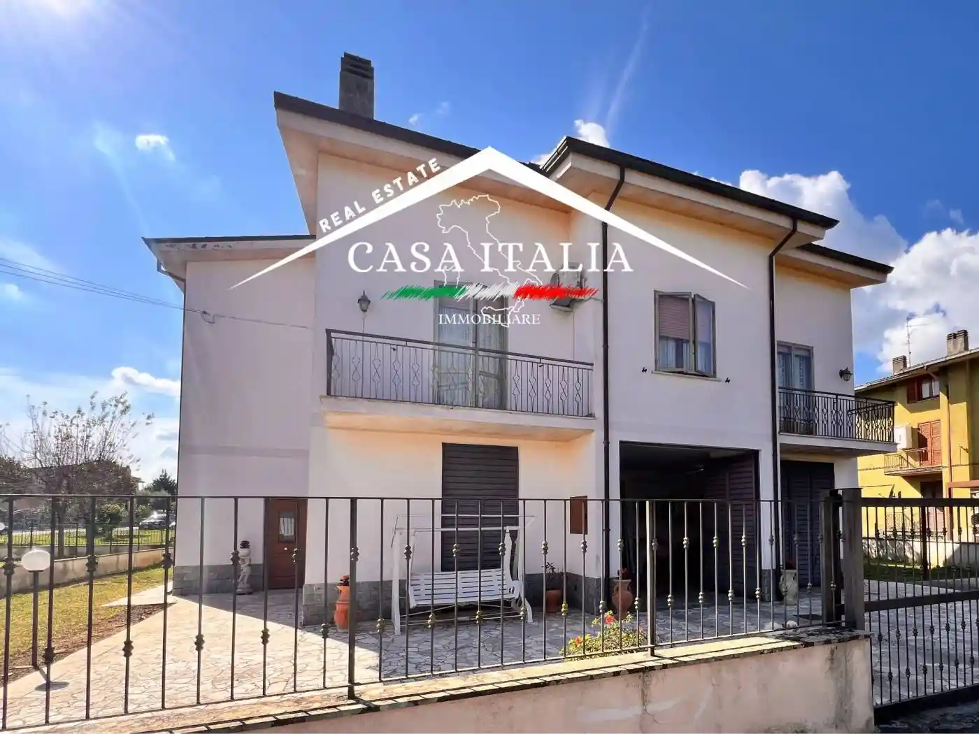 Palazzo - Edificio in vendita a Capodimonte