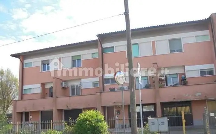 Villa a schiera via Roma, Centro, Casaletto Lodigiano - foto 2