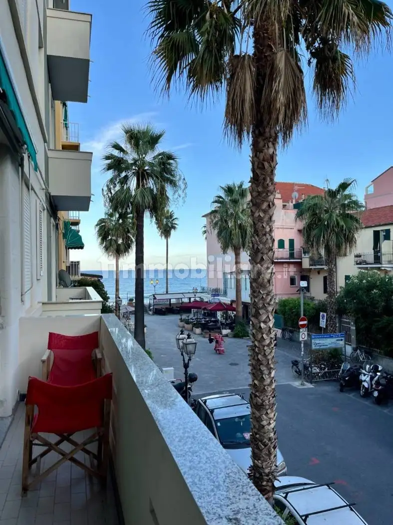 Quadrilocale corso Armando Diaz 4, Via Roma, Borgo Barusso, Alassio - foto 3