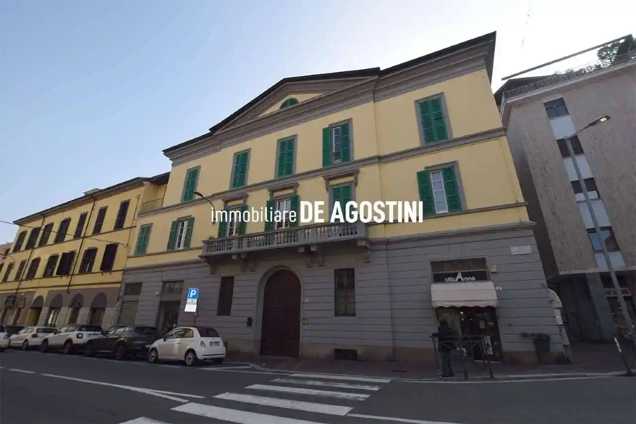 Appartamento in vendita a Arona