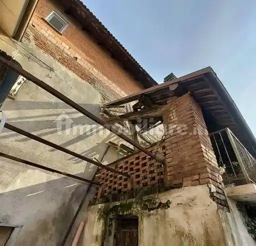 Casa indipendente all'asta via Madre Chiara Ricci, 21, Castelspina - foto 5