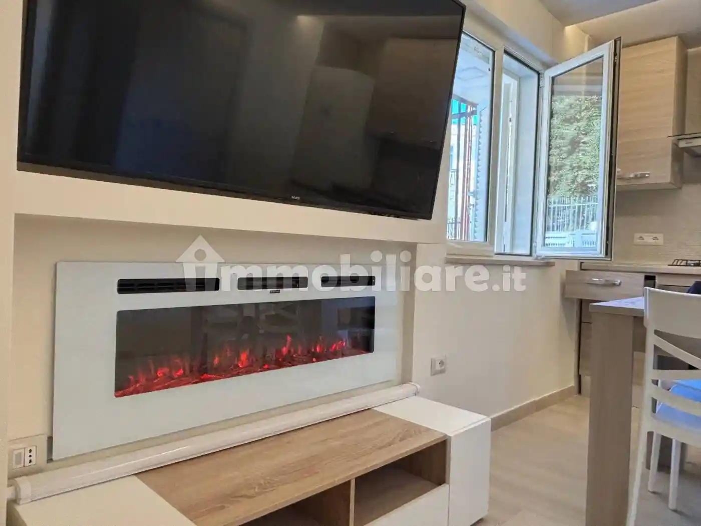 Bilocale via Gaetano Quagliariello 33, Zona Ospedaliera, Napoli - foto 4