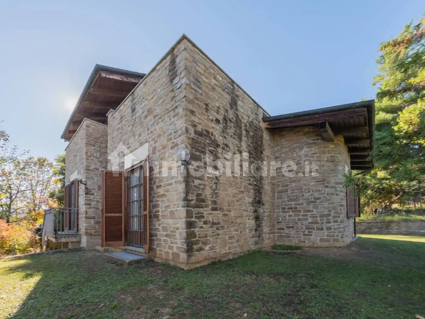 Villa bifamiliare via Fontanette, Centro, Santo Stefano Belbo - foto 5