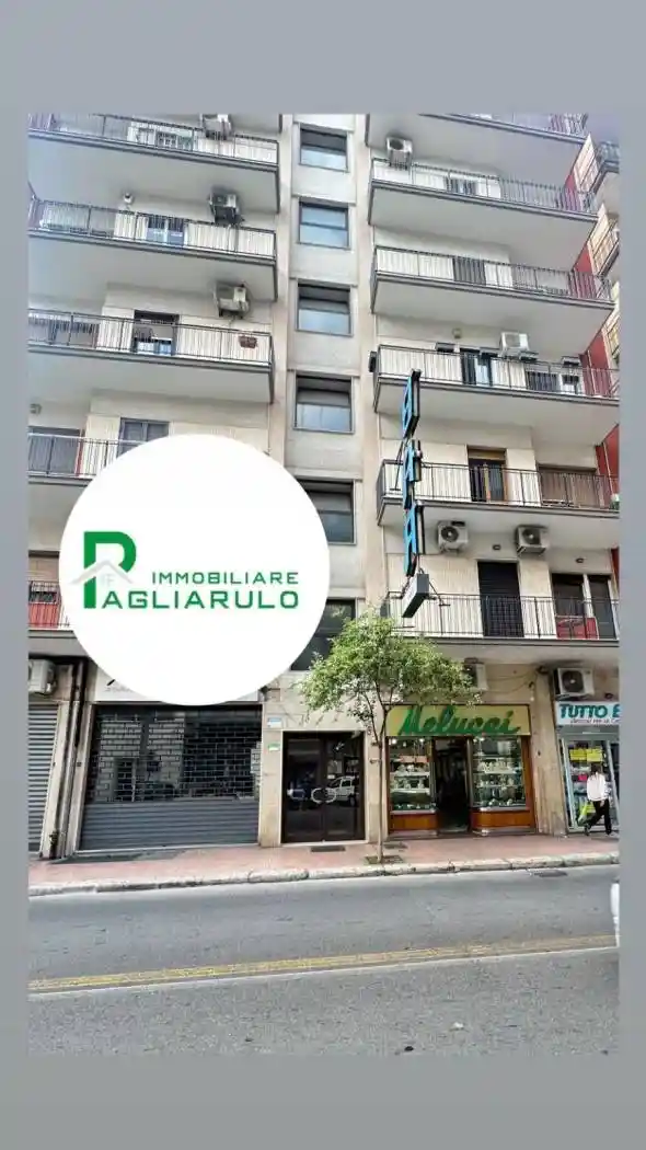 Appartamento in vendita a Taranto