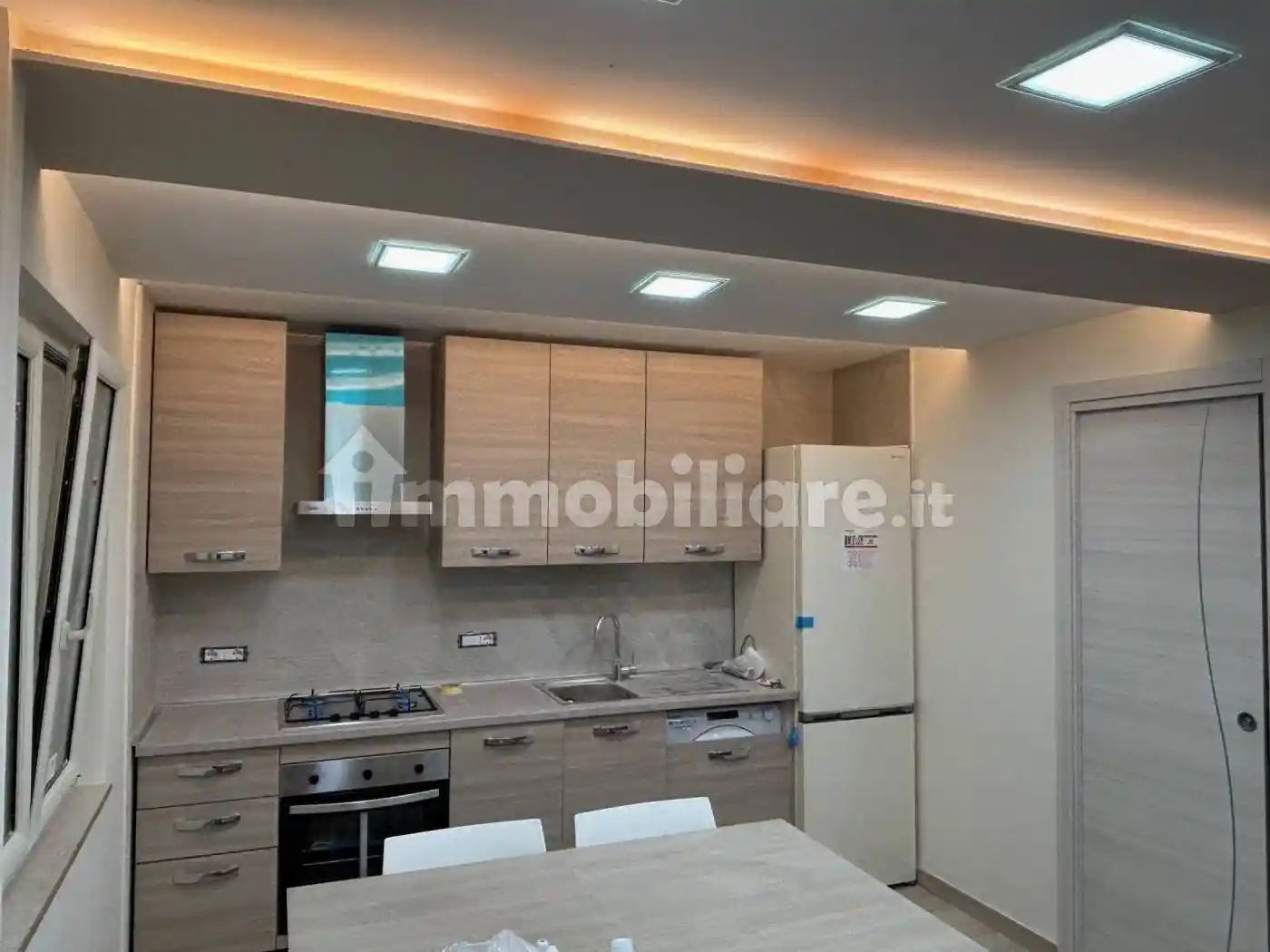 Villa unifamiliare via Gaetano Quagliariello 33, Zona Ospedaliera, Napoli - foto 2