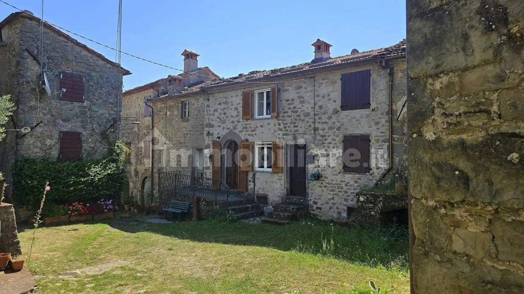 Casa indipendente in vendita a Bagni di Lucca
