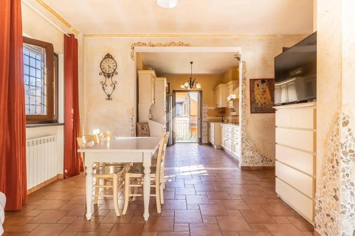 Appartamento in vendita a Mazzano Romano