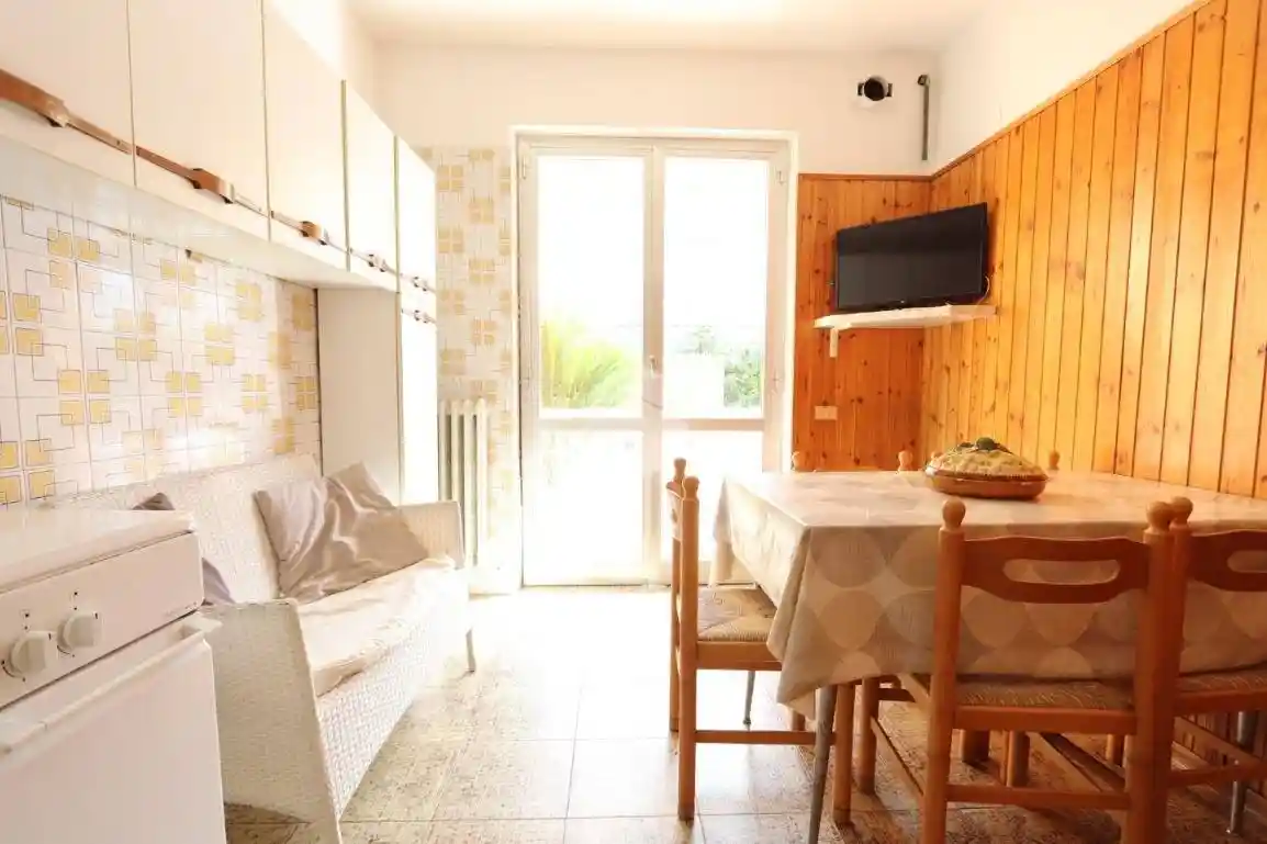 Trilocale via Abruzzo 12, Lungomare Marconi, Alba Adriatica - foto 3