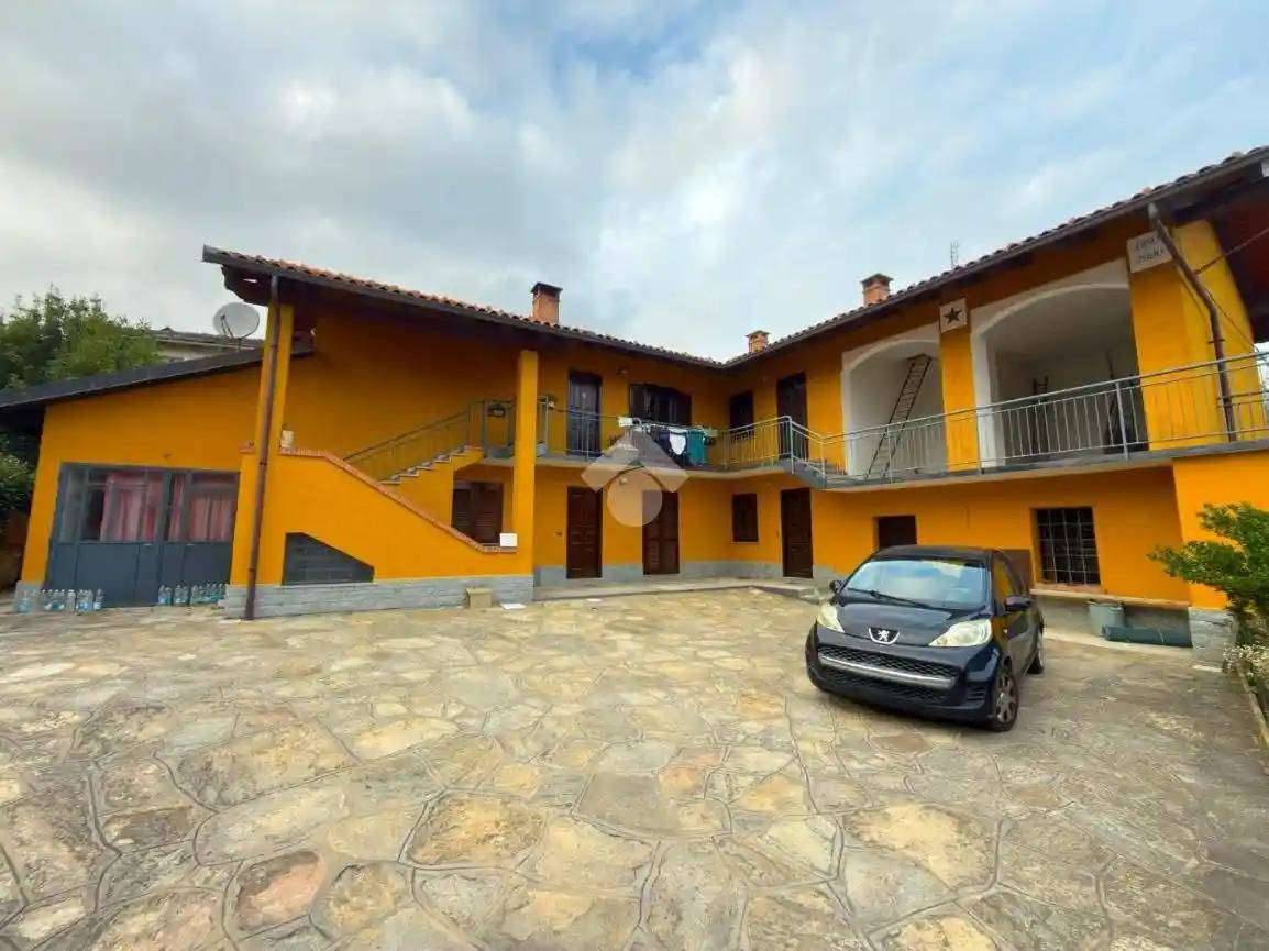 Casa indipendente in vendita a Giaveno