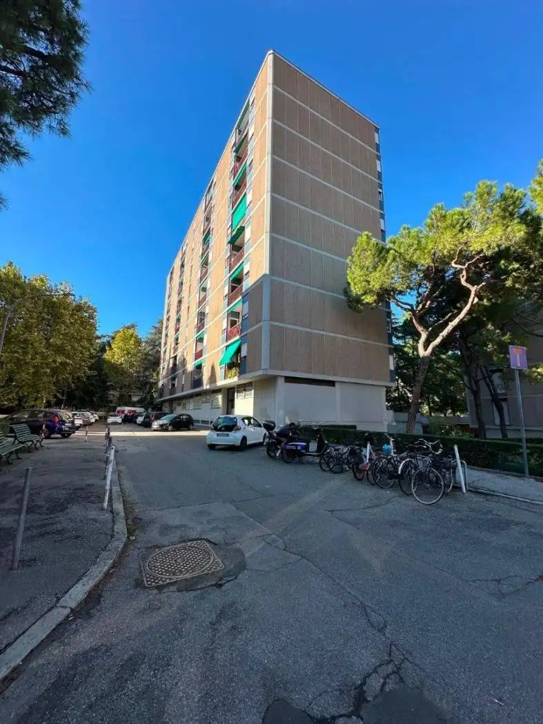 Appartamento in vendita a Bologna