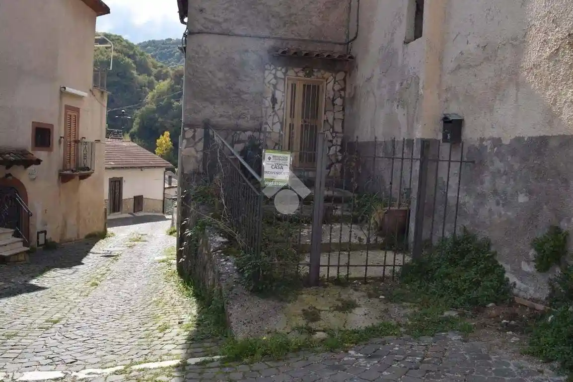 Terratetto plurifamiliare via Fiume 16, Verecchie, Cappadocia - foto 2