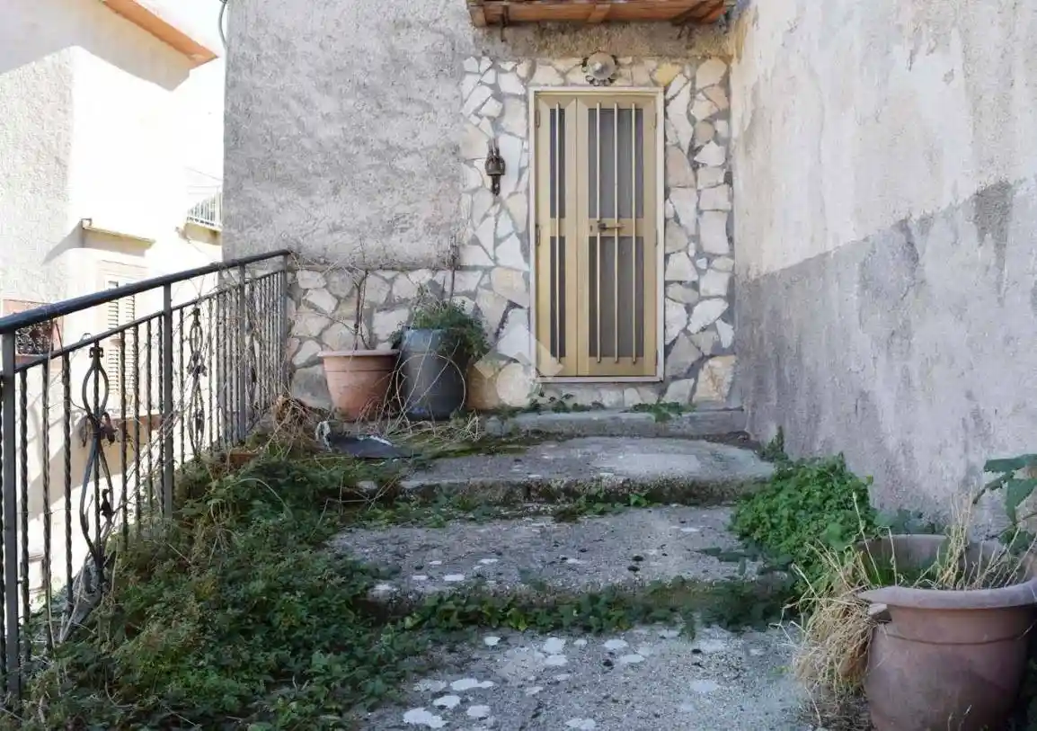 Terratetto plurifamiliare via Fiume 16, Verecchie, Cappadocia - foto 4