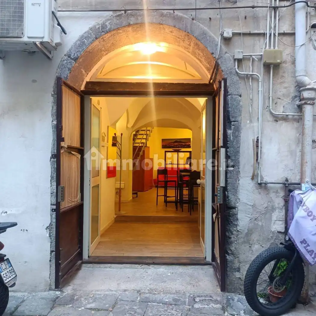 Appartamento in affitto a Napoli