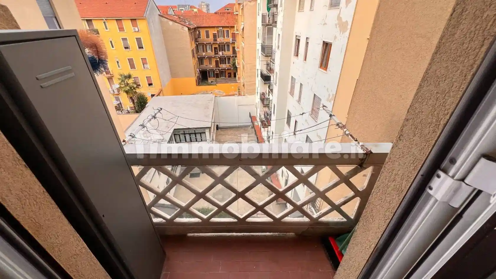 Trilocale via Maestri Campionesi 17, Cadore, Milano - foto 3