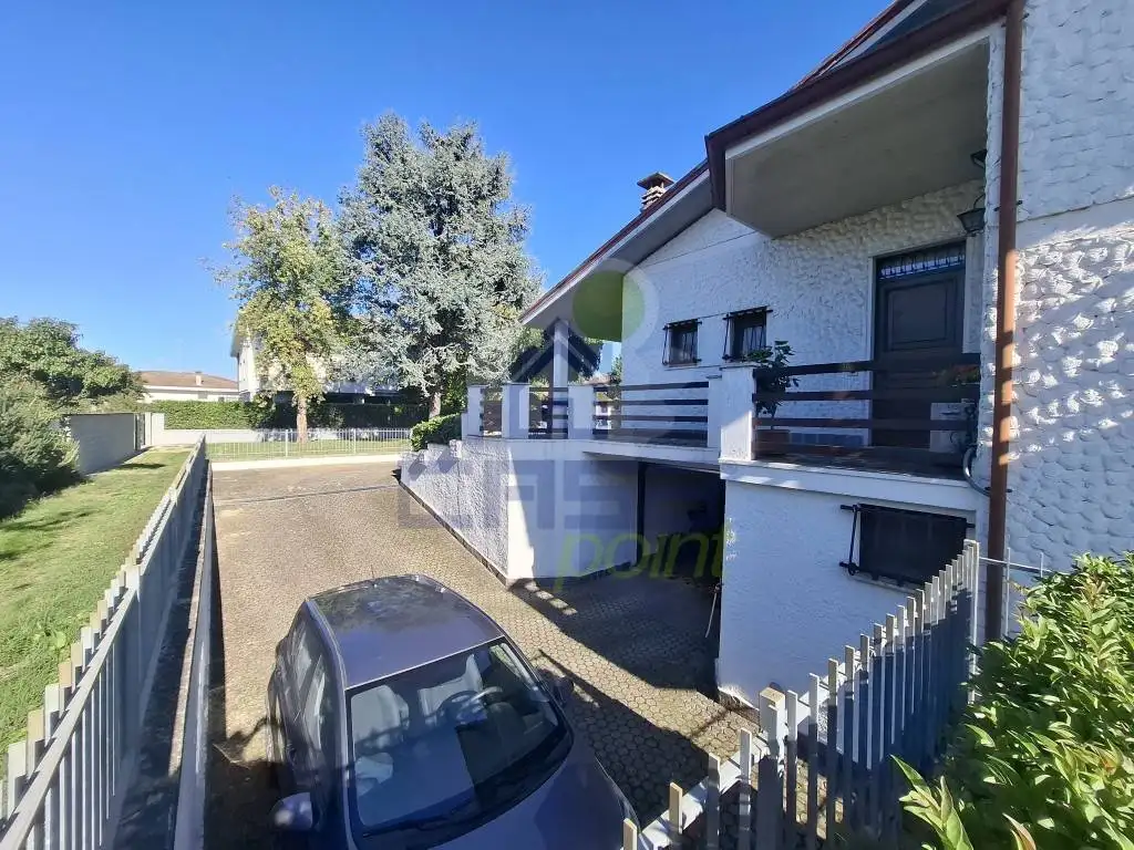 Terratetto plurifamiliare via Don Luigi Sterzi, Centro, Castelvetro Piacentino - foto 5