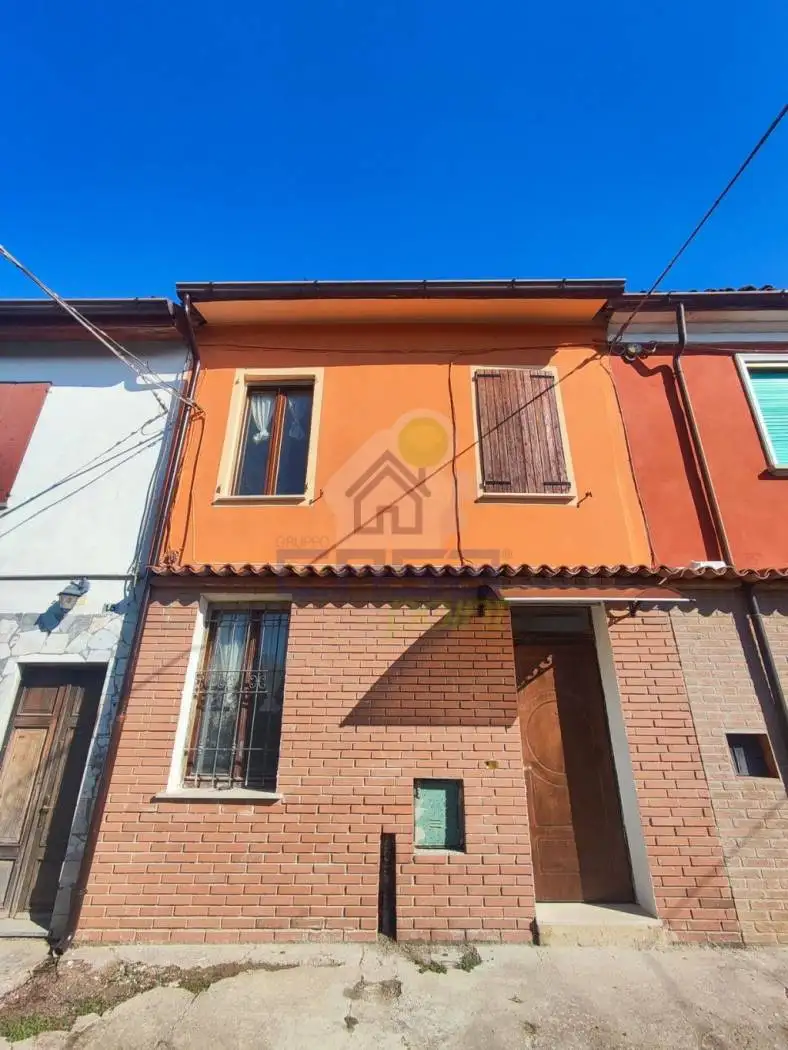 Casa indipendente in vendita a Scandolara Ravara