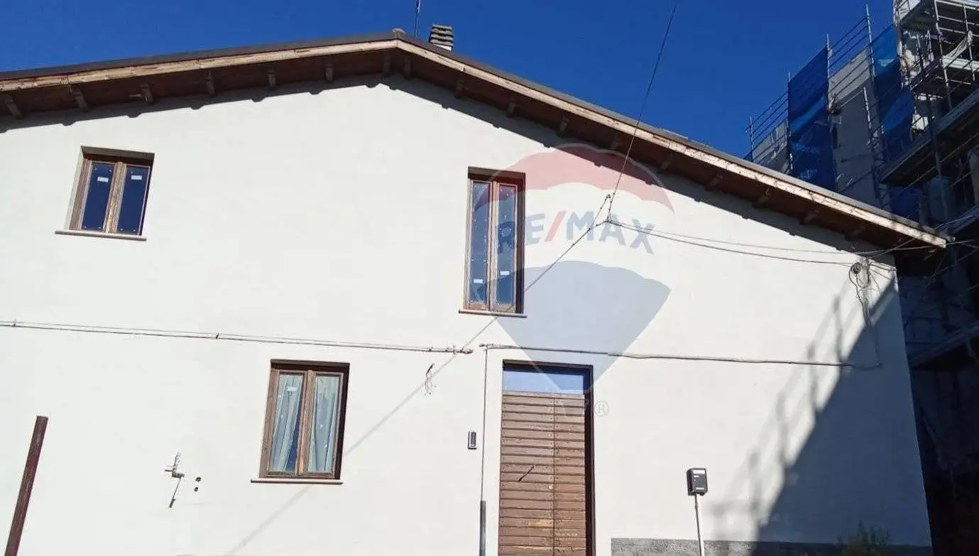 Casa indipendente in vendita a Castelvecchio Subequo