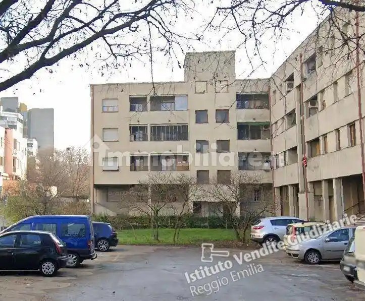 Appartamento in vendita a Reggio Emilia
