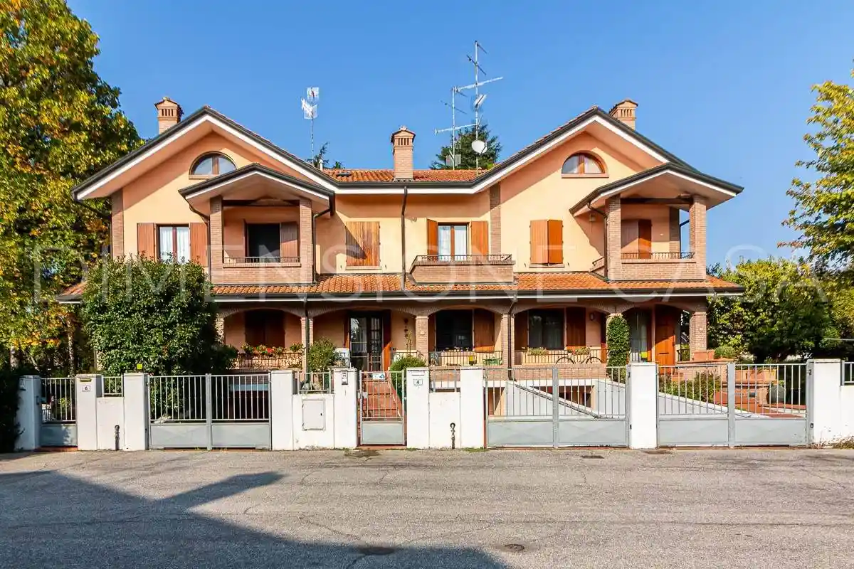 Villetta a schiera in vendita a Correggio