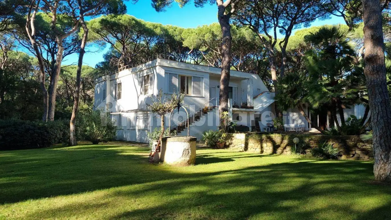 Villa in vendita a Castiglione della Pescaia