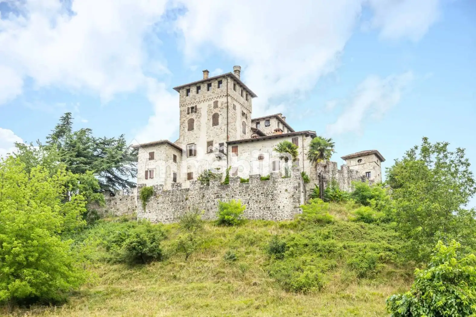 Palazzo - Edificio in vendita a Cassacco