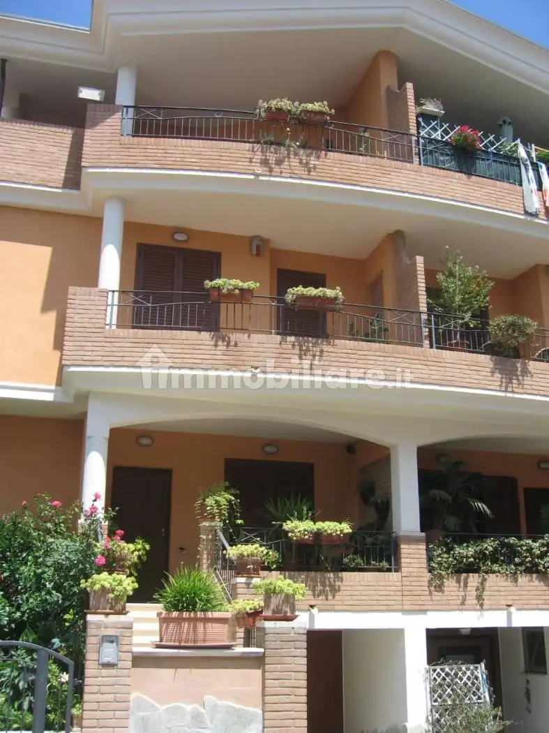 Villetta a schiera in vendita a Nereto