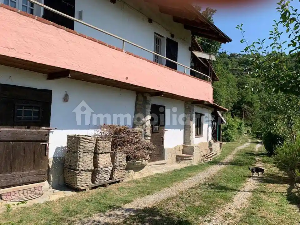 Rustico Strada Castelmartino 12, Cortemilia - foto 5