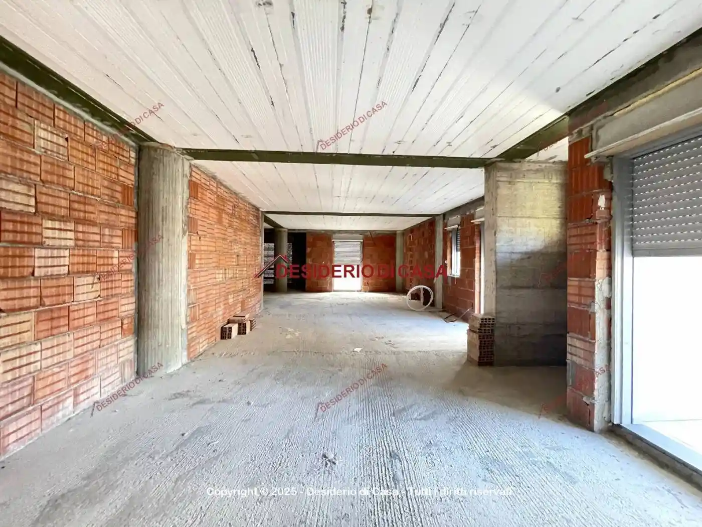 Palazzo - Edificio in vendita a Capo d'Orlando