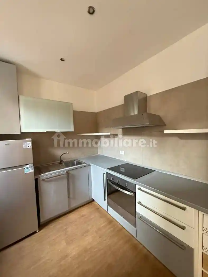 Trilocale vicolo Bettolino 30, Piazzale Milano - Stazione, Piacenza - foto 3