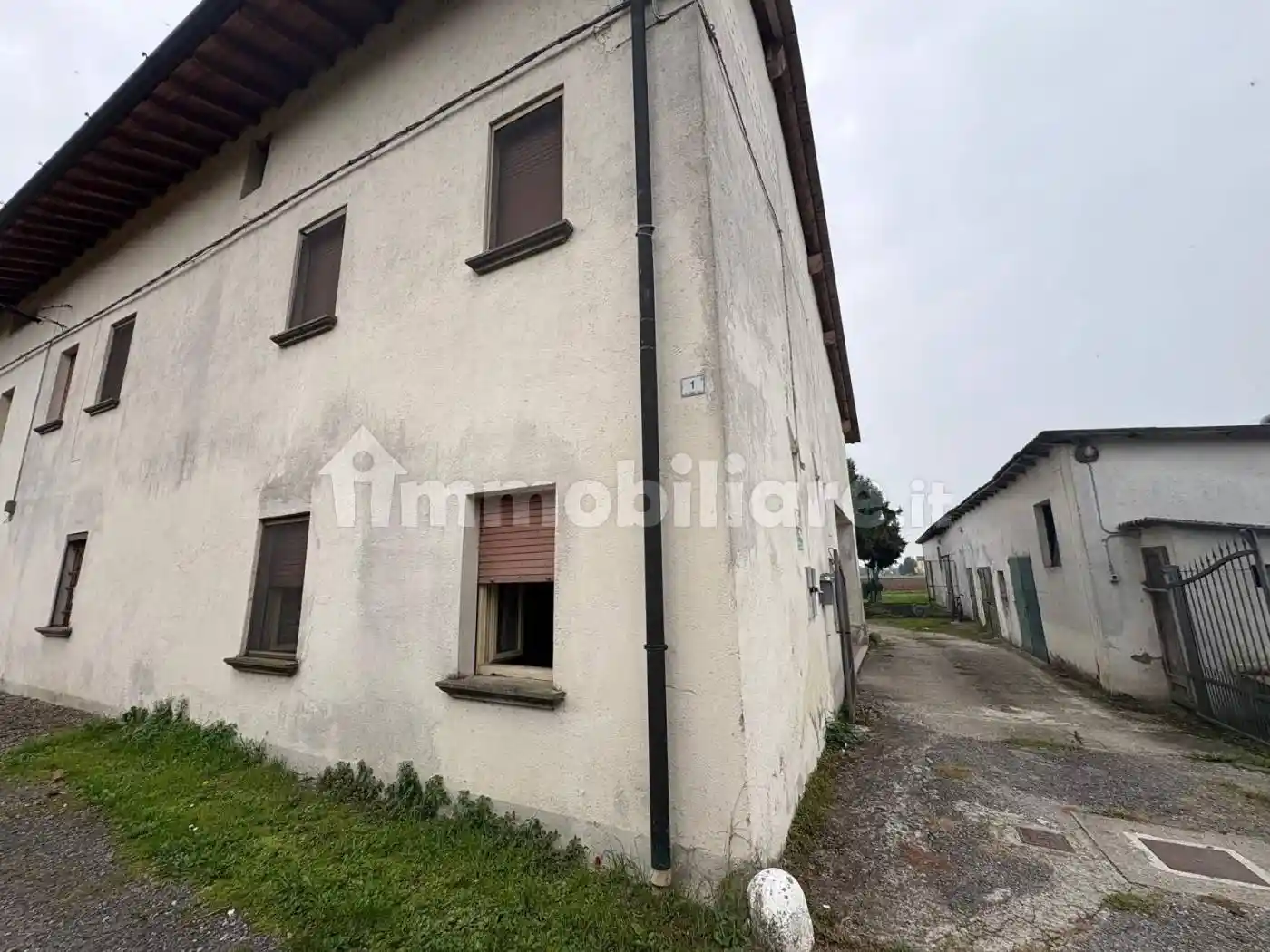 Rustico - Casale in vendita a Chiari