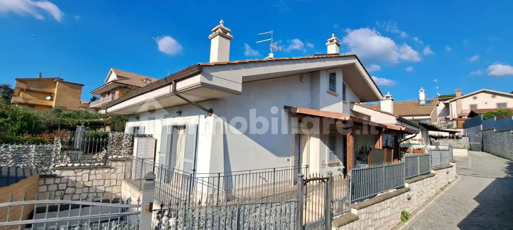 Villa in vendita a Albano Laziale