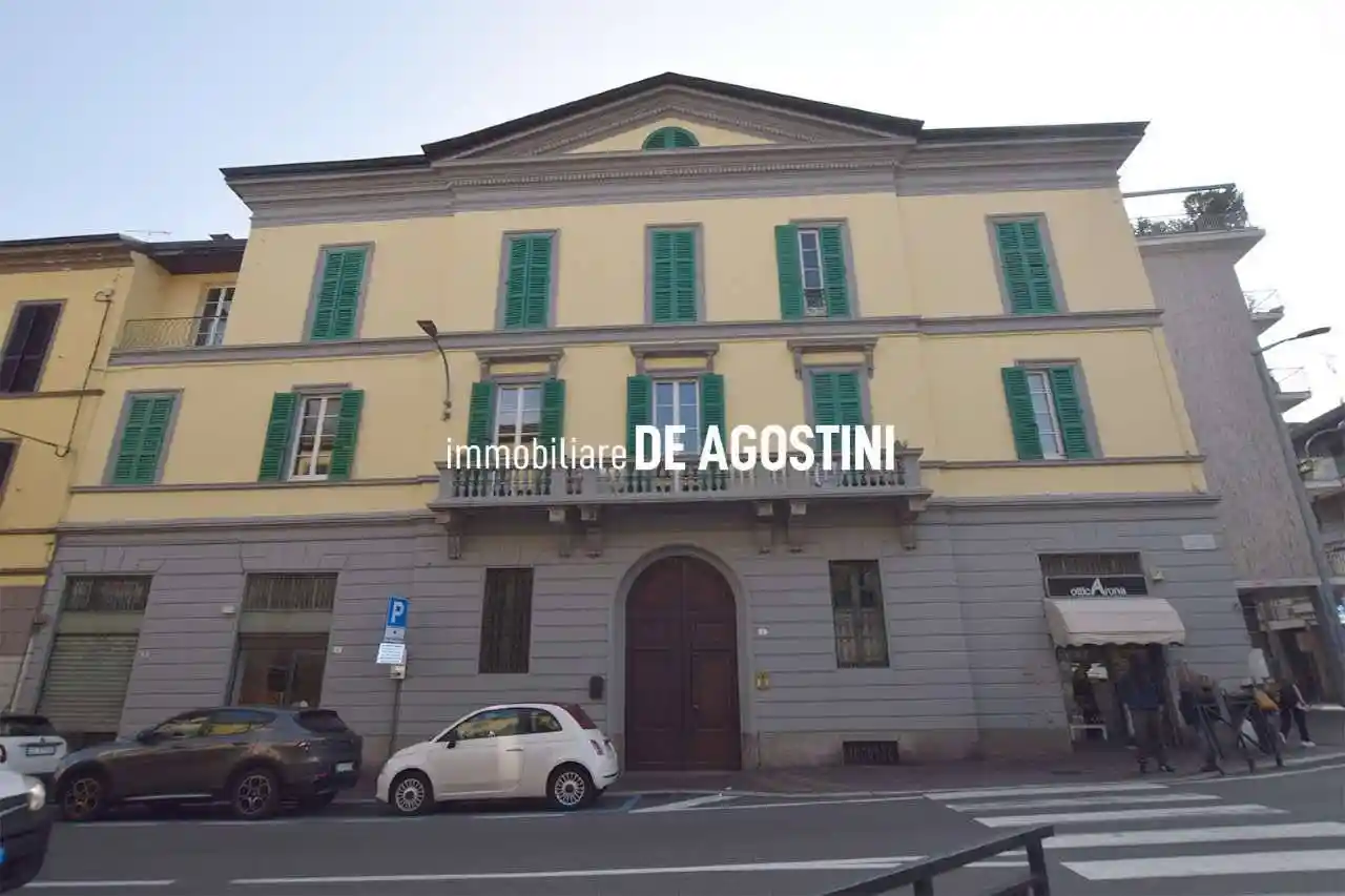 Appartamento in vendita a Arona