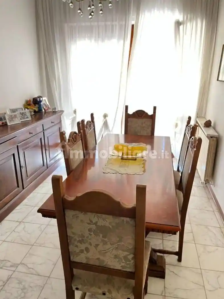 Appartamento in vendita a Carrara