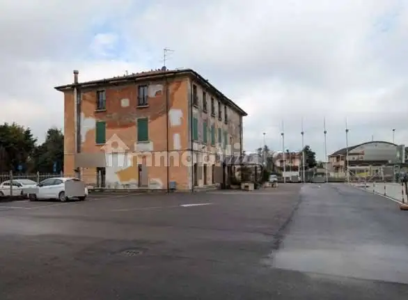 Palazzo - Stabile in asta a Mantova