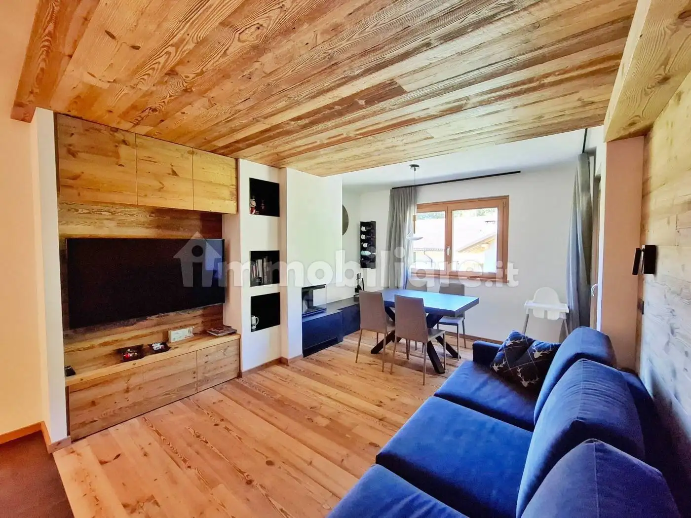 Appartamento in vendita a Pinzolo