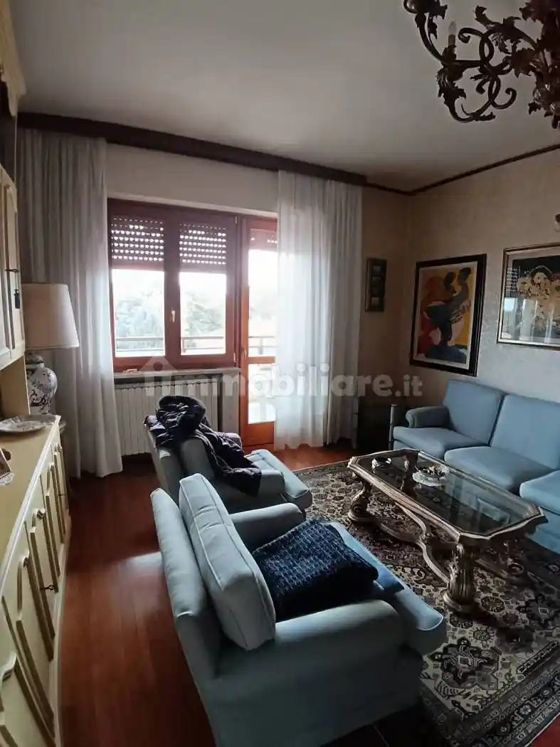 Trilocale via Monte Nevoso 28, Piscina, Legnano - foto 3