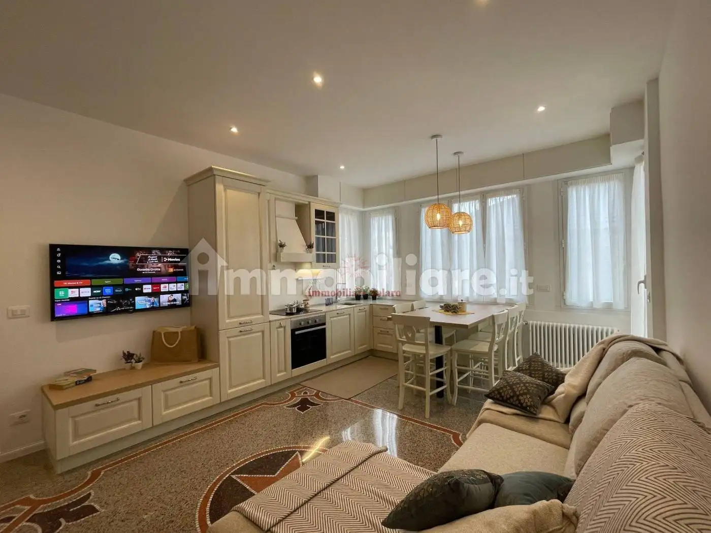 Appartamento in affitto a Varazze