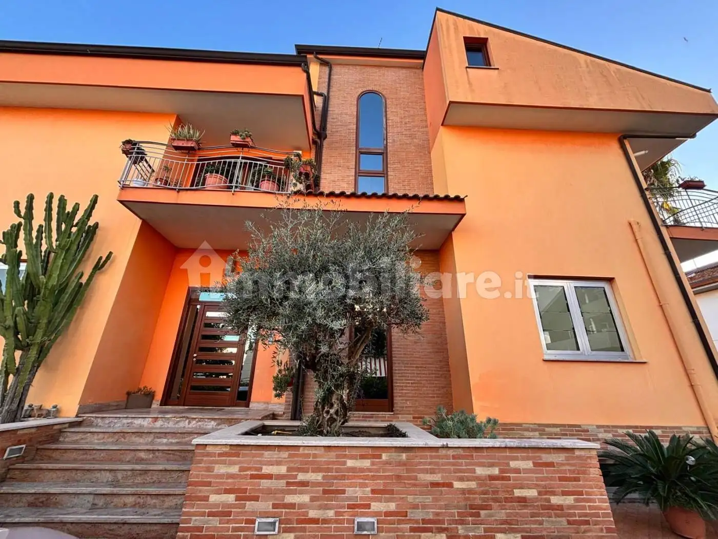 Villa in vendita a Pontecagnano Faiano