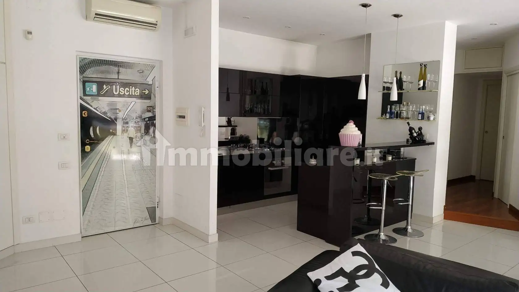 Appartamento in vendita a Napoli