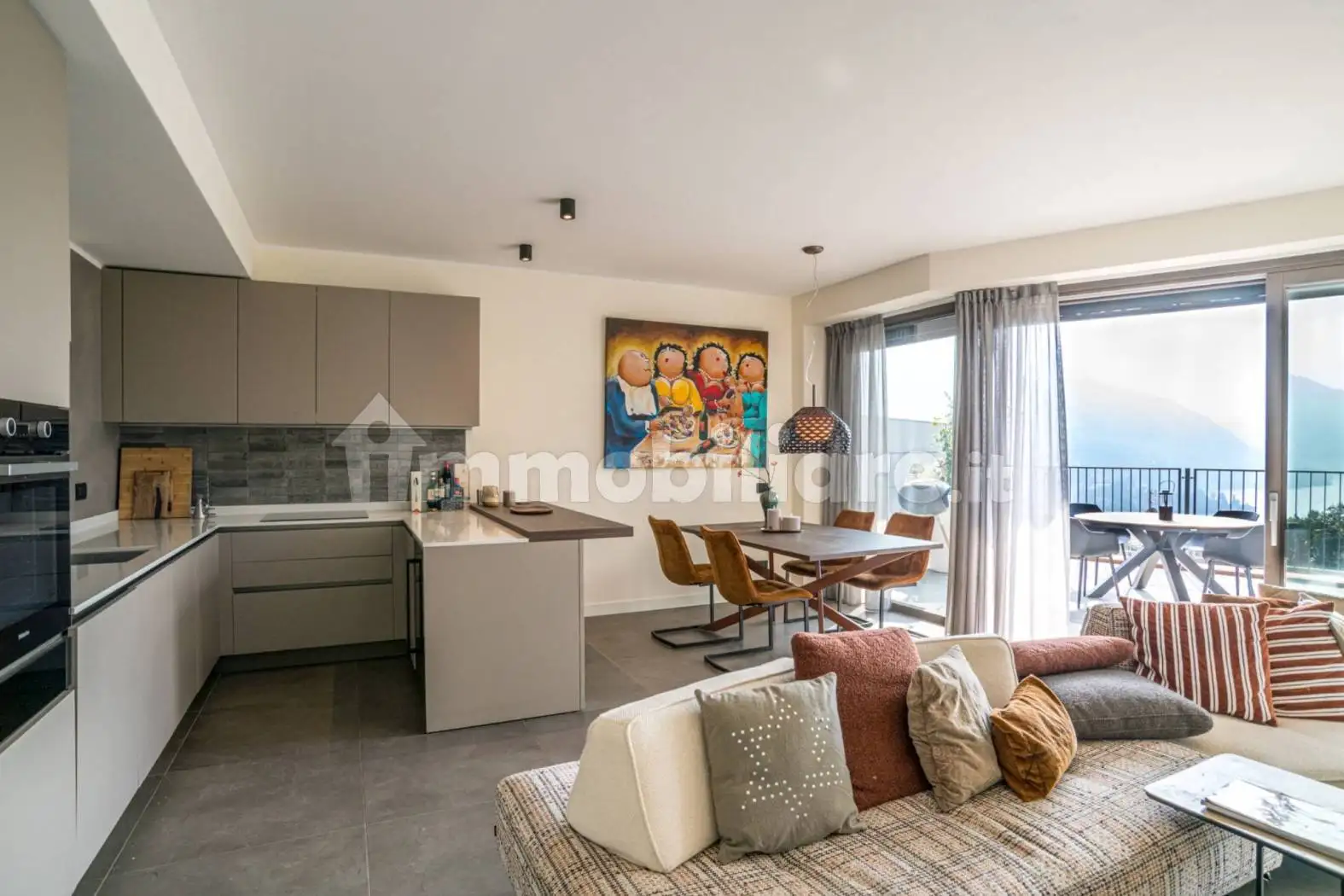 Trilocale via 4 Novembre 5, Centro, Carate Urio - foto 2