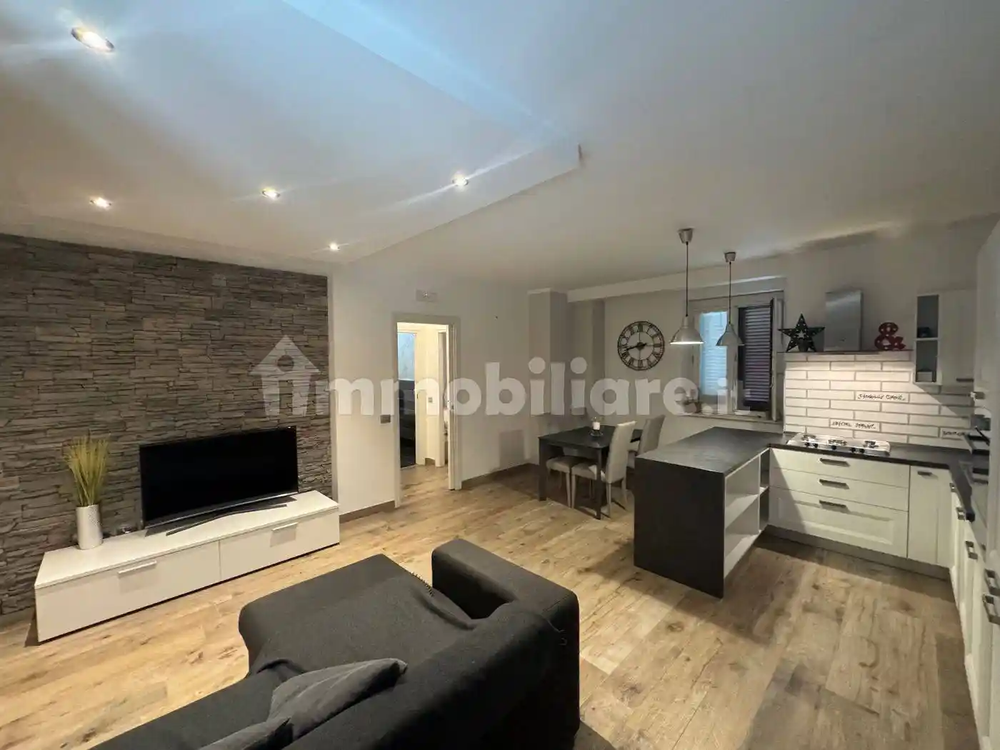 Terratetto unifamiliare Villa Indipendente in via Pietro Montesi, Marmore - Piediluco, Terni - foto 4