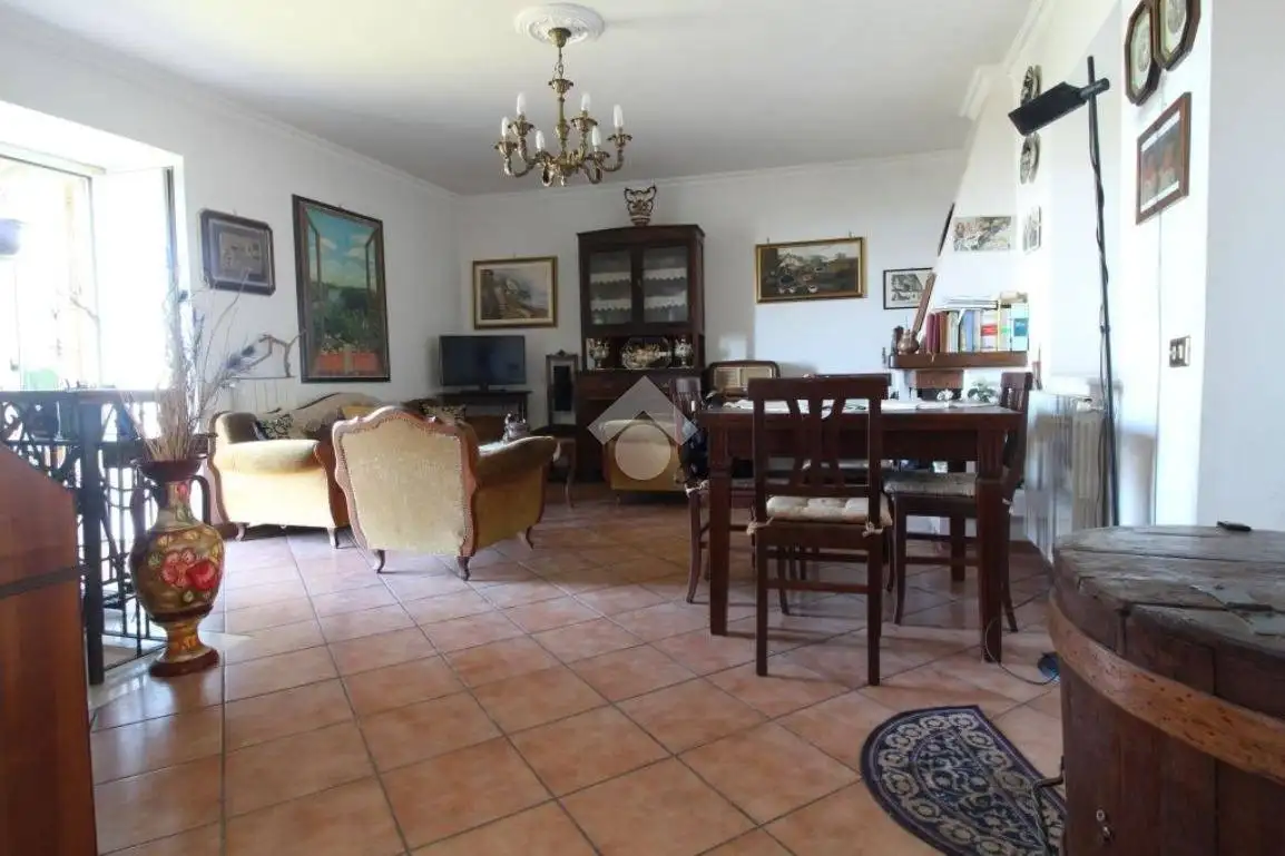 Quadrilocale via Roma 31, Centro, Casaprota - foto 3