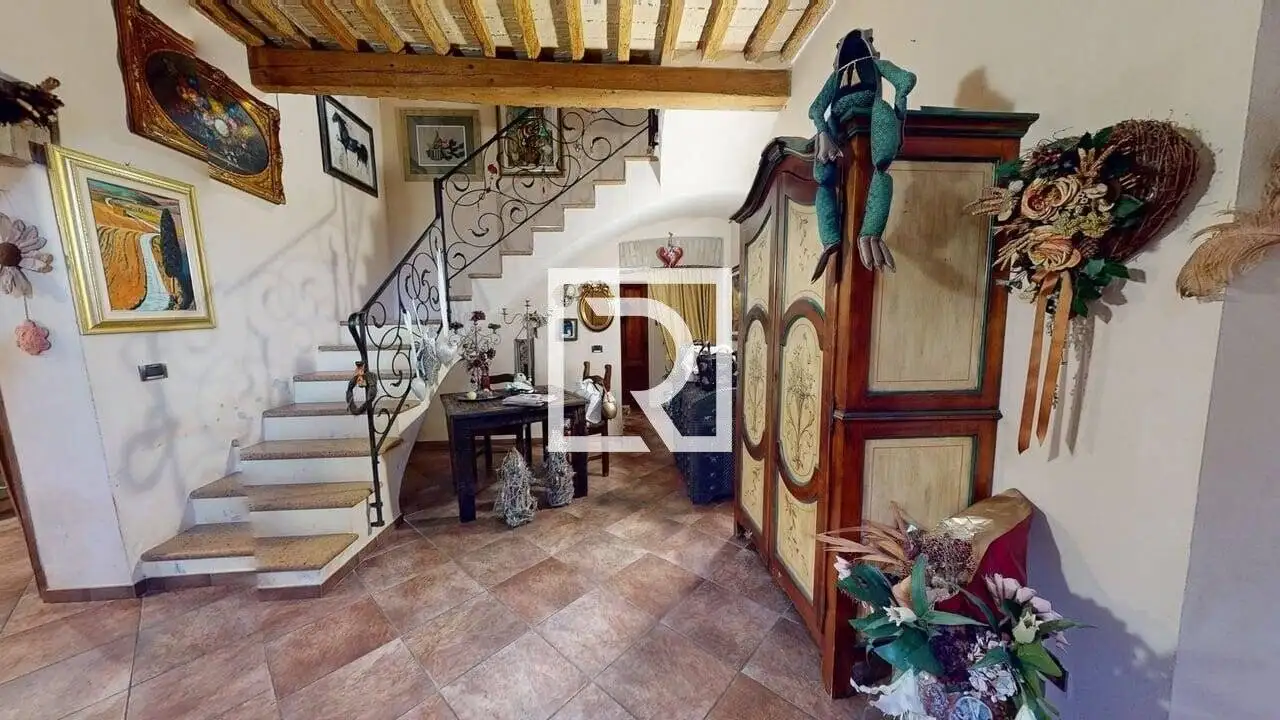 Palazzo - Edificio in Vendita - foto 4