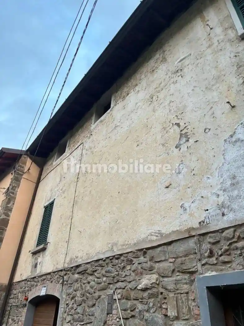 Palazzo - Edificio in vendita a Mapello