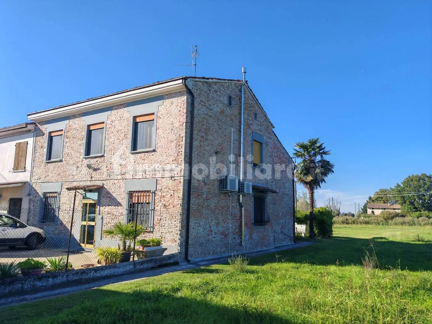 Casa indipendente in vendita a Motta Baluffi