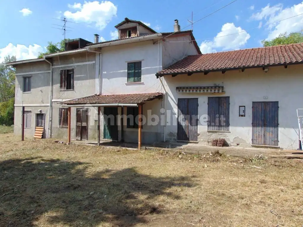 Rustico - Casale in vendita a Incisa Scapaccino