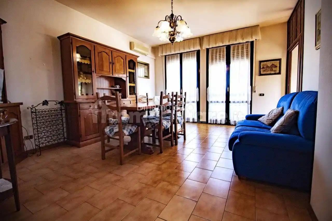 Appartamento in vendita a Carmignano