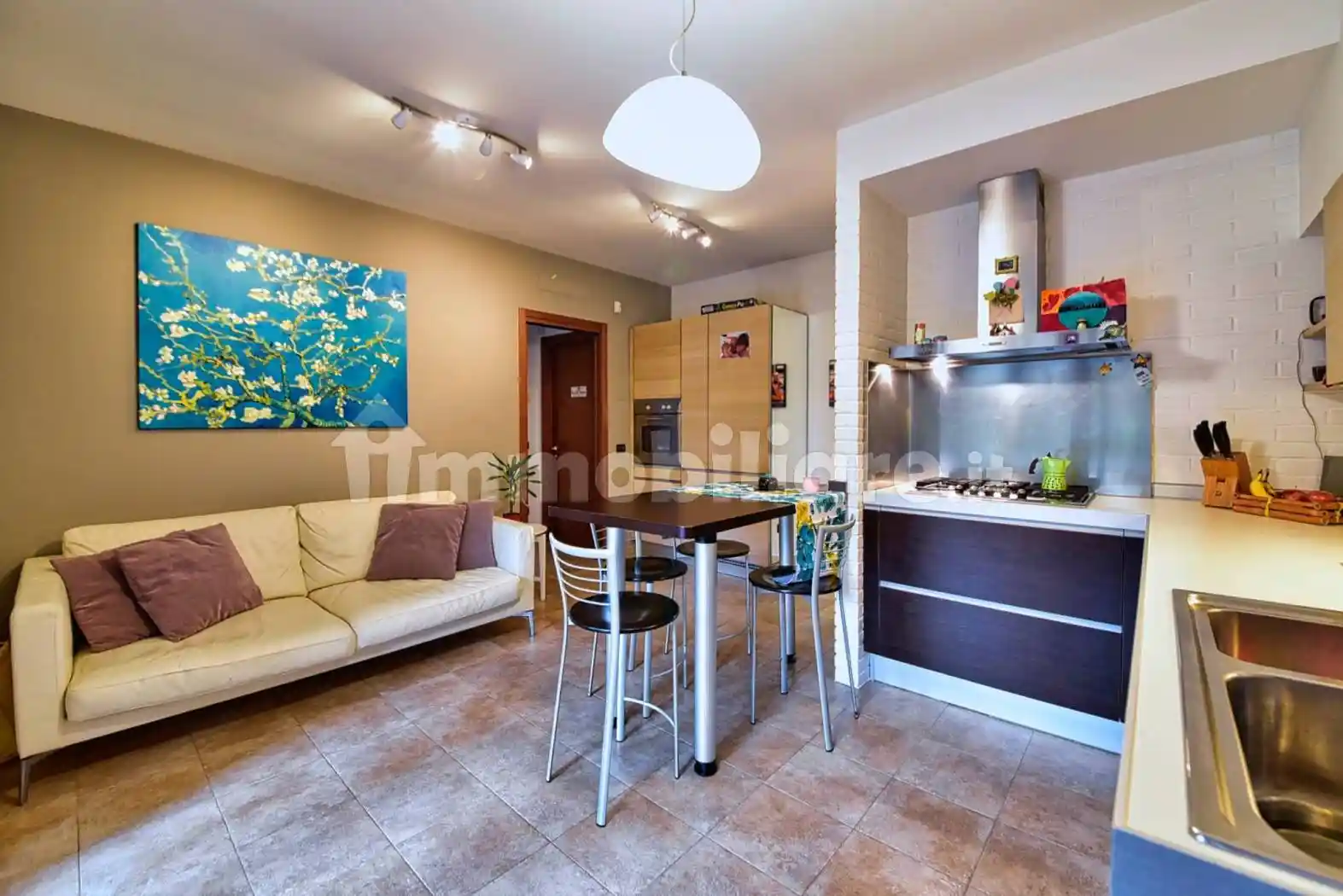 Trilocale via Roggia Borromeo 9, Centro, Carugo - foto 2